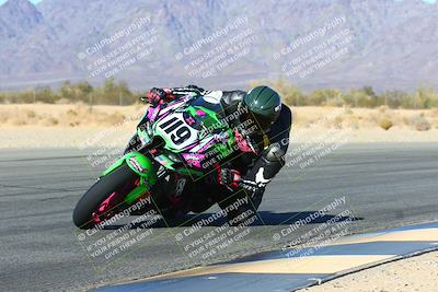 media/Jan-08-2022-SoCal Trackdays (Sat) [[1ec2777125]]/Turn 6 Inside (1pm)/